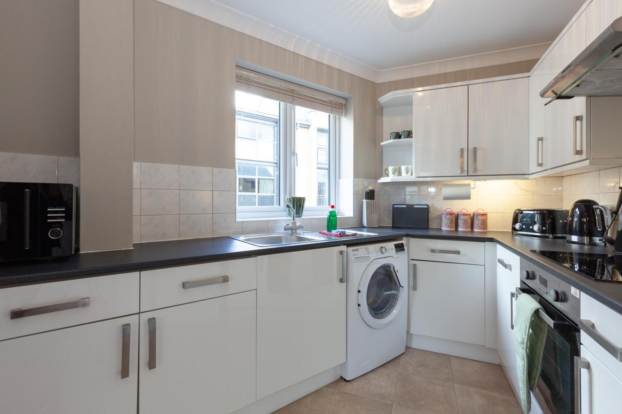 A Gem Nestled In The Heart Of Oxford With Parking! Apartment Bagian luar foto