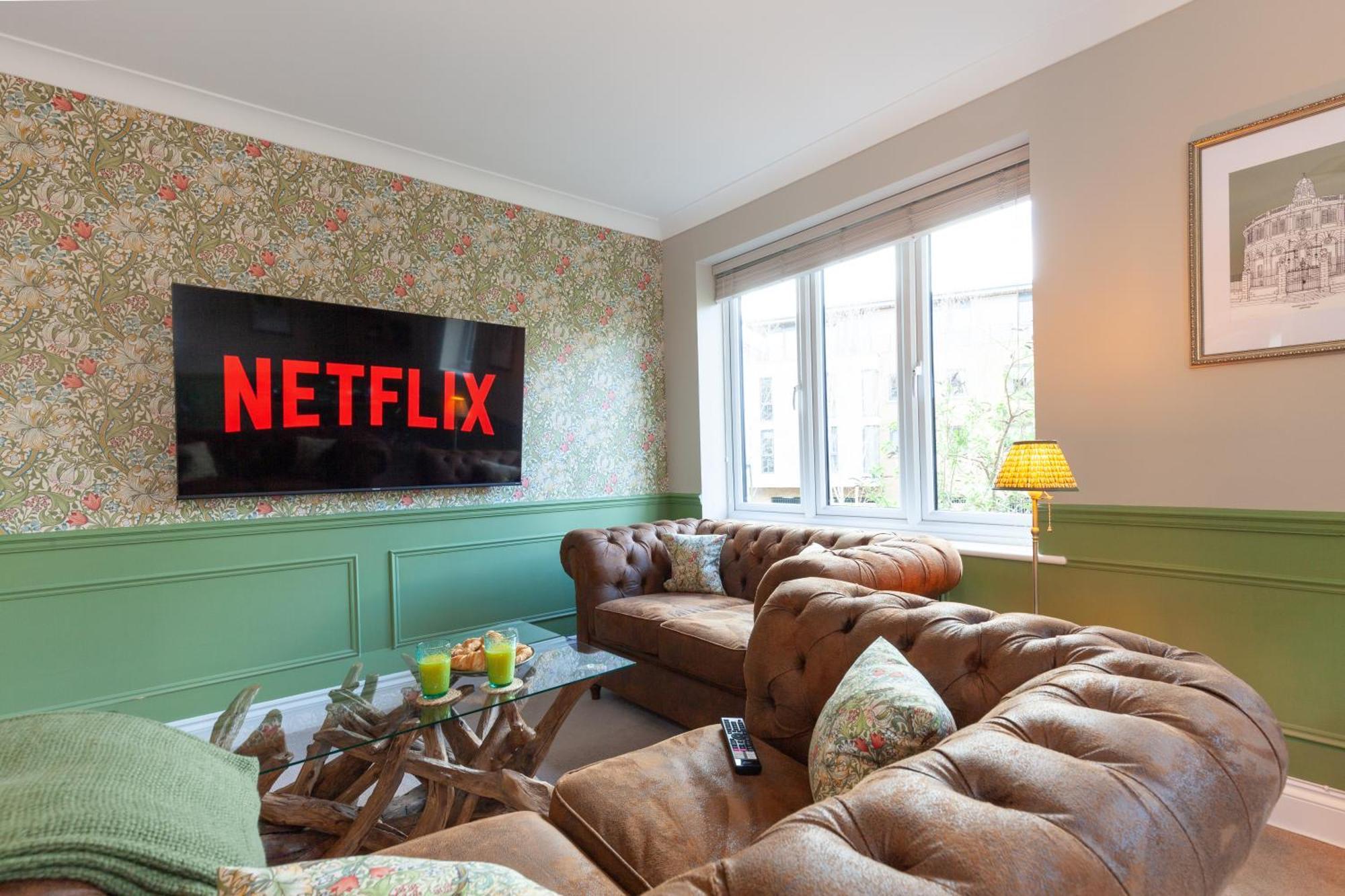 A Gem Nestled In The Heart Of Oxford With Parking! Apartment Bagian luar foto