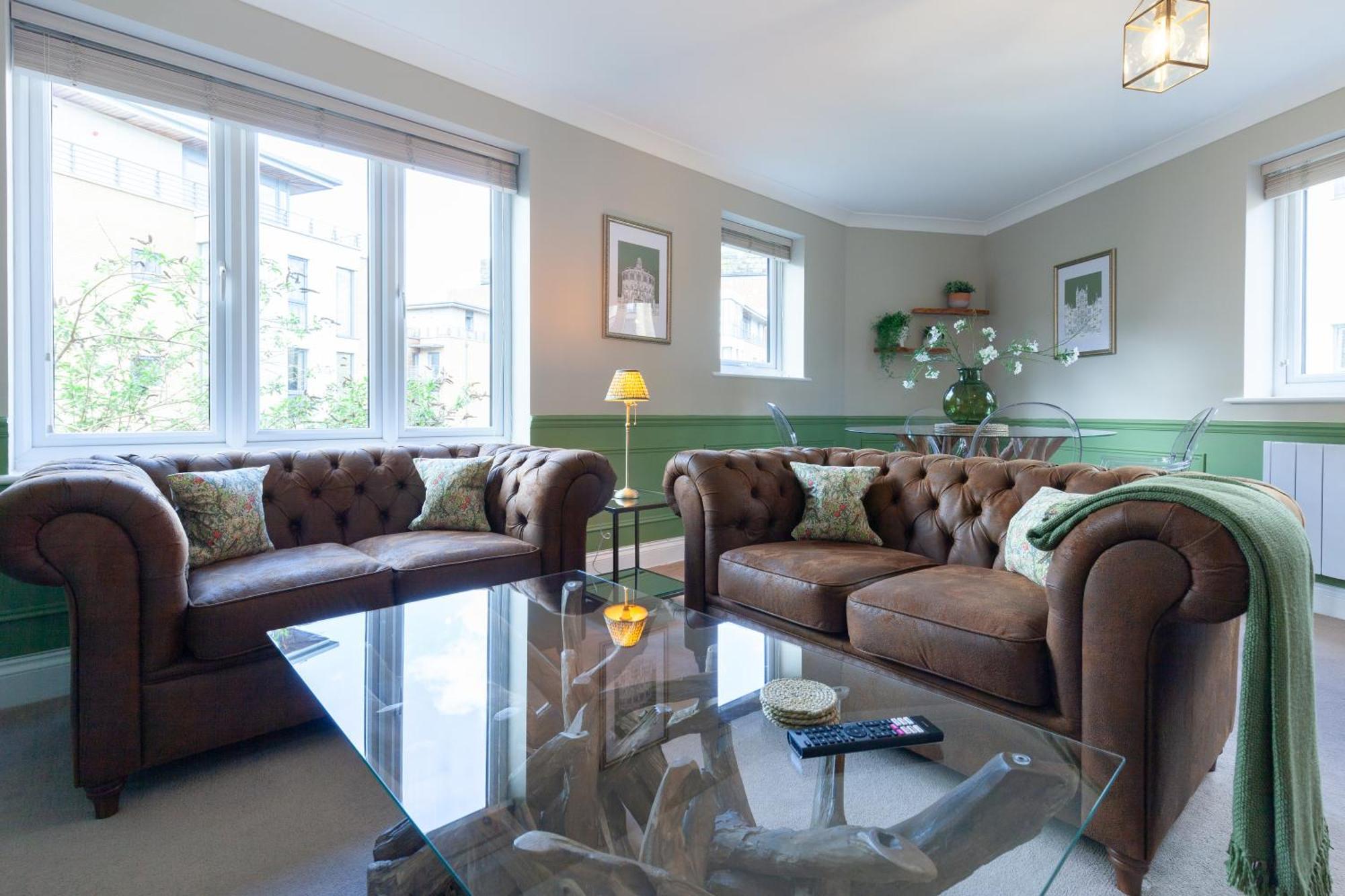 A Gem Nestled In The Heart Of Oxford With Parking! Apartment Bagian luar foto
