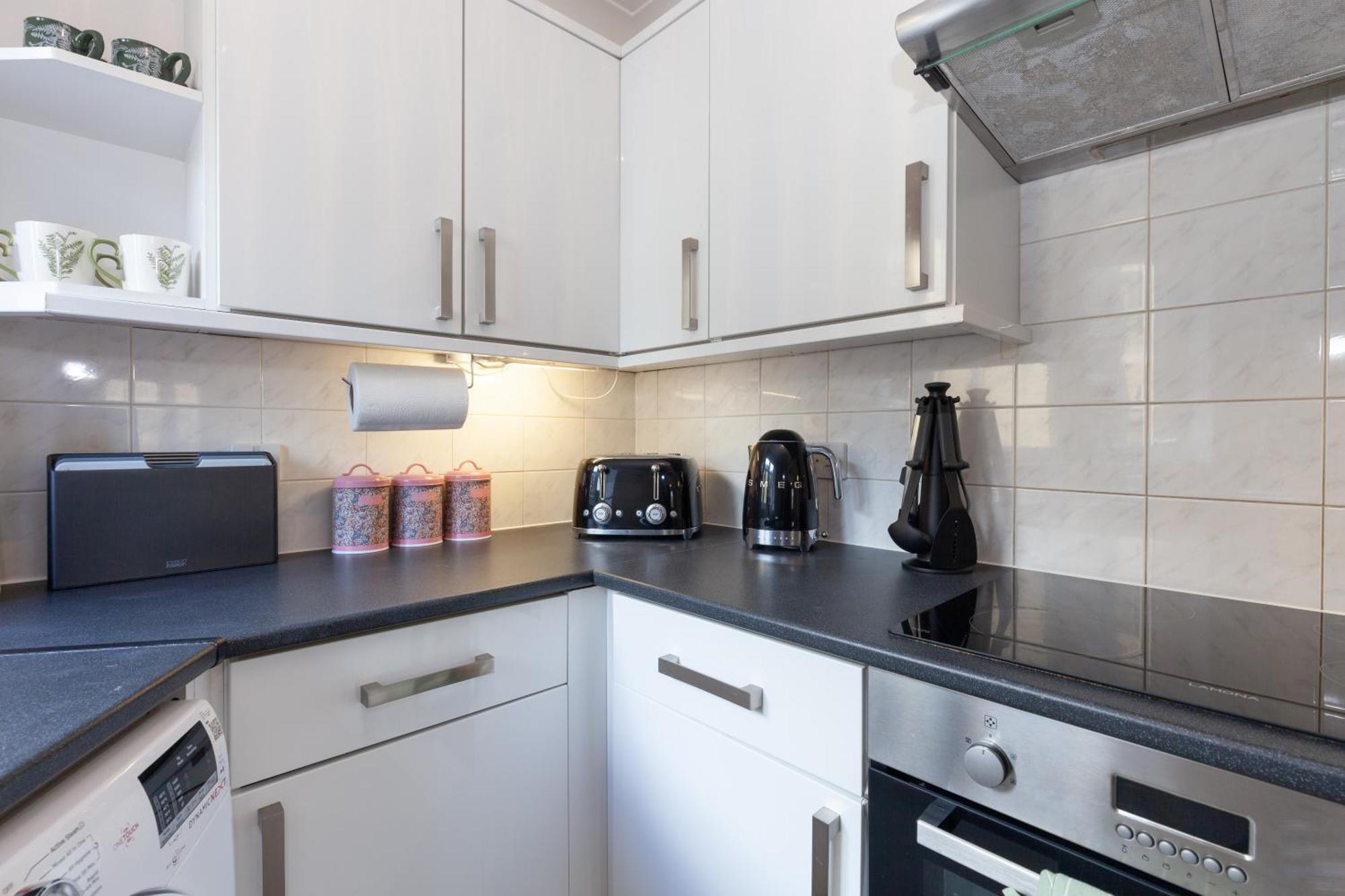 A Gem Nestled In The Heart Of Oxford With Parking! Apartment Bagian luar foto