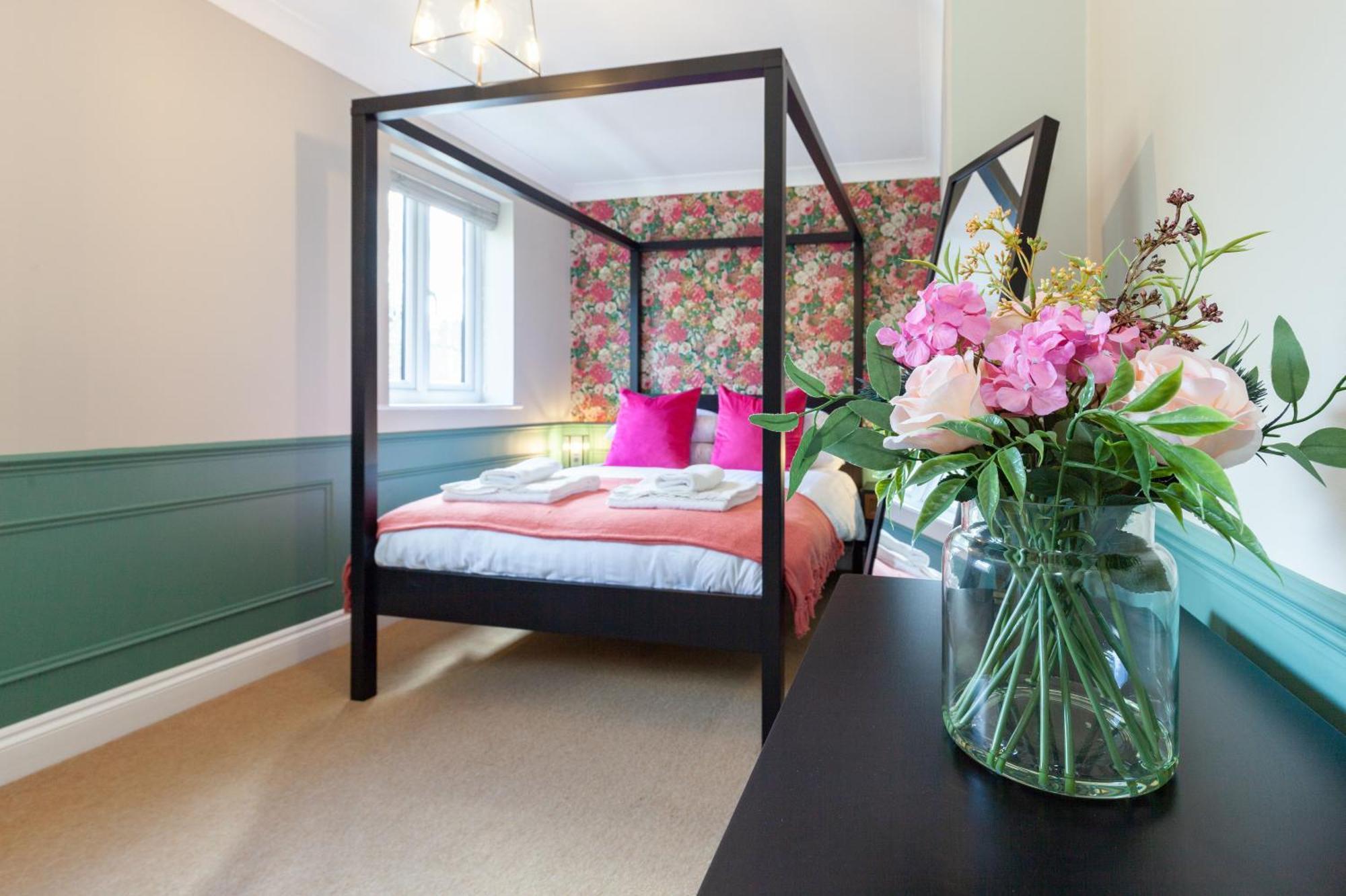 A Gem Nestled In The Heart Of Oxford With Parking! Apartment Bagian luar foto