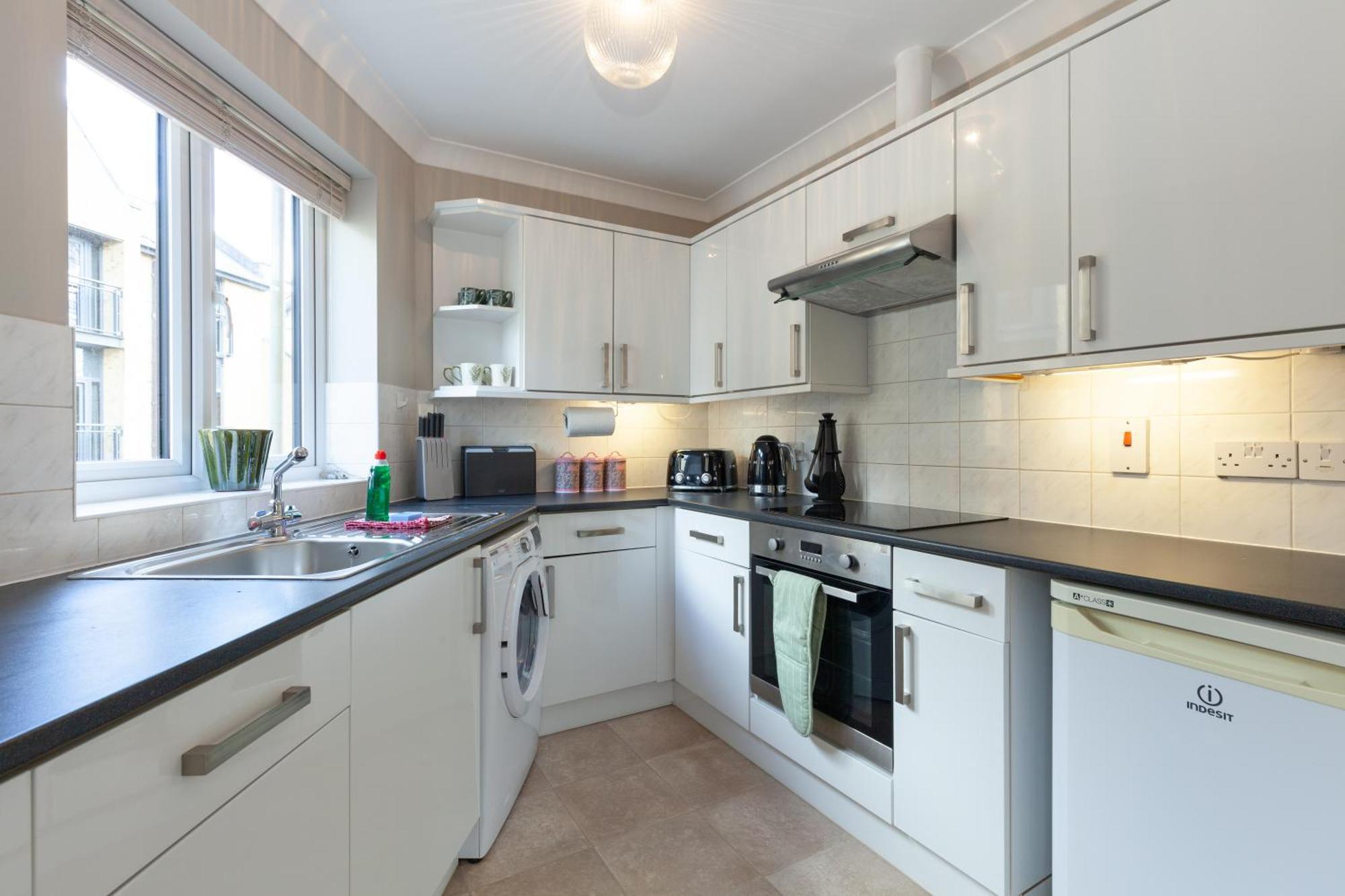 A Gem Nestled In The Heart Of Oxford With Parking! Apartment Bagian luar foto