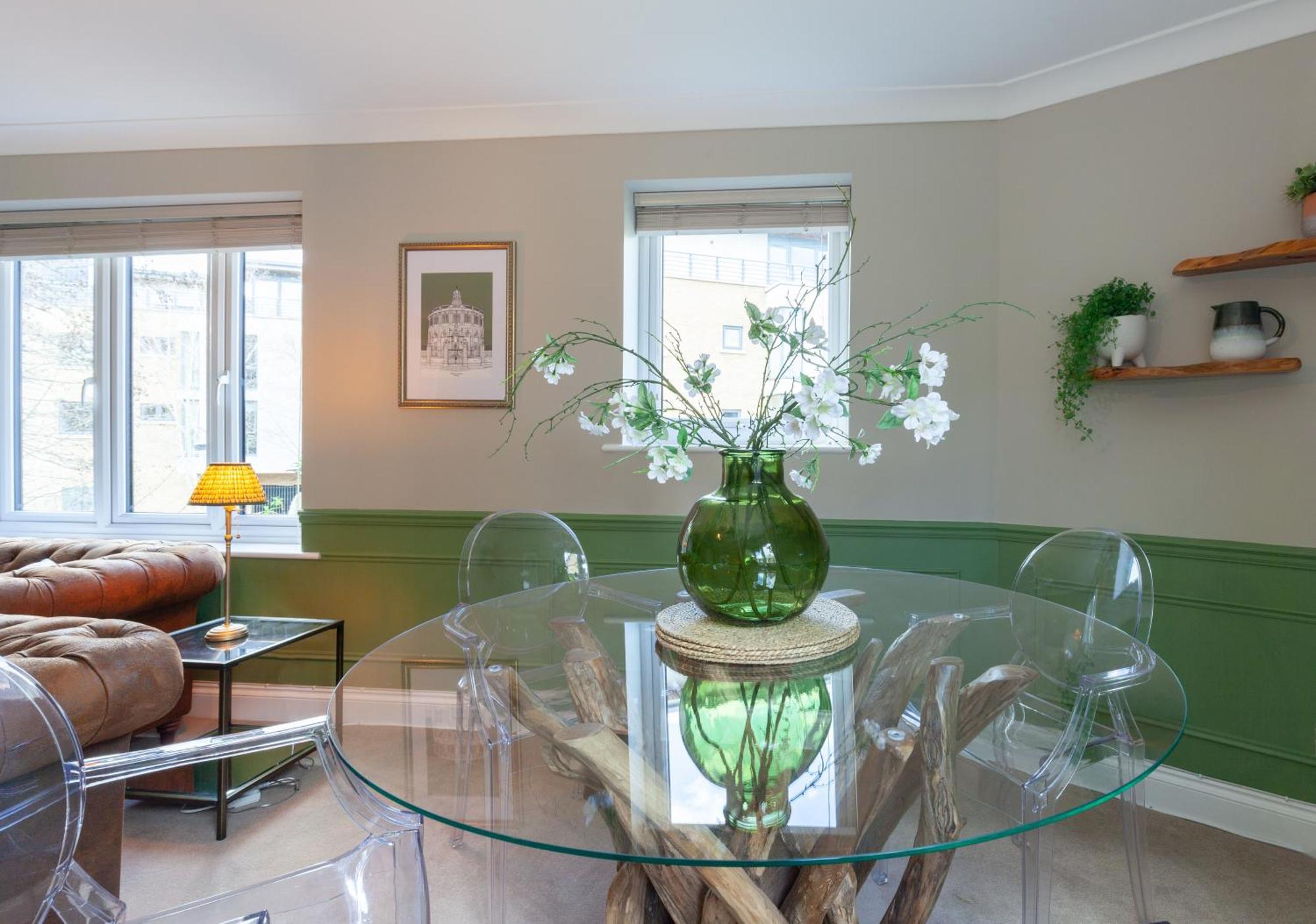 A Gem Nestled In The Heart Of Oxford With Parking! Apartment Bagian luar foto