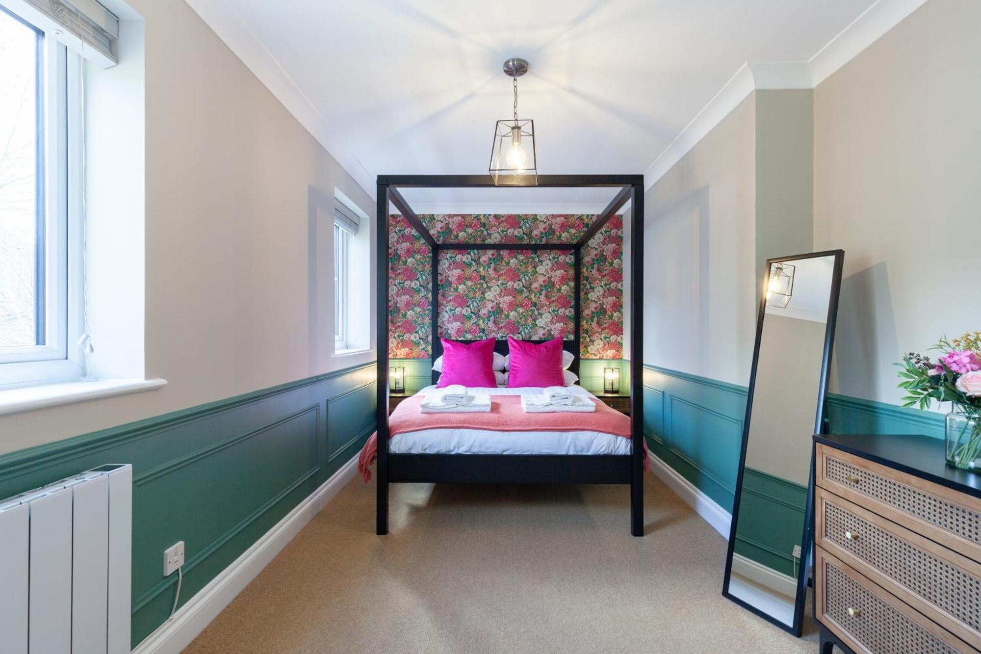 A Gem Nestled In The Heart Of Oxford With Parking! Apartment Bagian luar foto